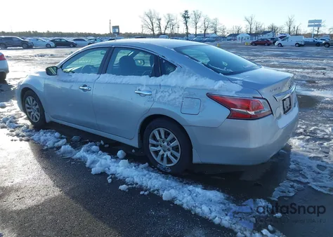 2013 Nissan Altima 2.5 from USA, damaged, VIN 1N4AL3AP0DC920942